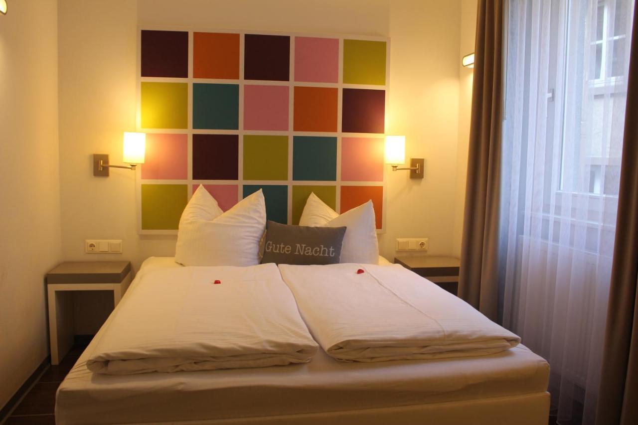 Altstadt Hotel Alba Baunachshof Вертгейм Экстерьер фото